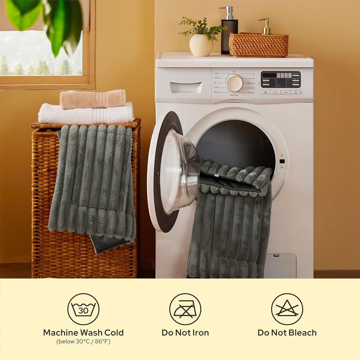 ThermalNest™ Cozy Self-Warming Corduroy Pet Mat